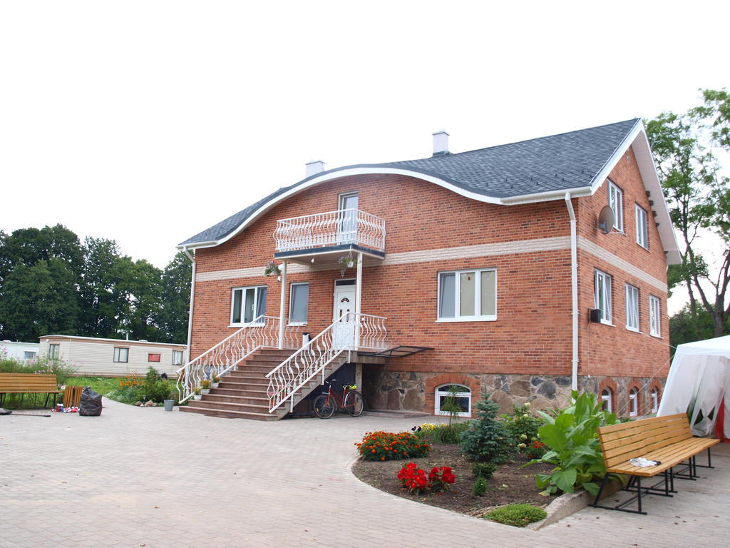 Guest House Kalnu Pupoli Sengeida Ngoại thất bức ảnh