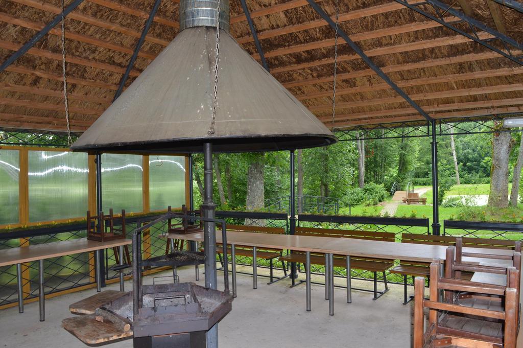 Guest House Kalnu Pupoli Sengeida Ngoại thất bức ảnh